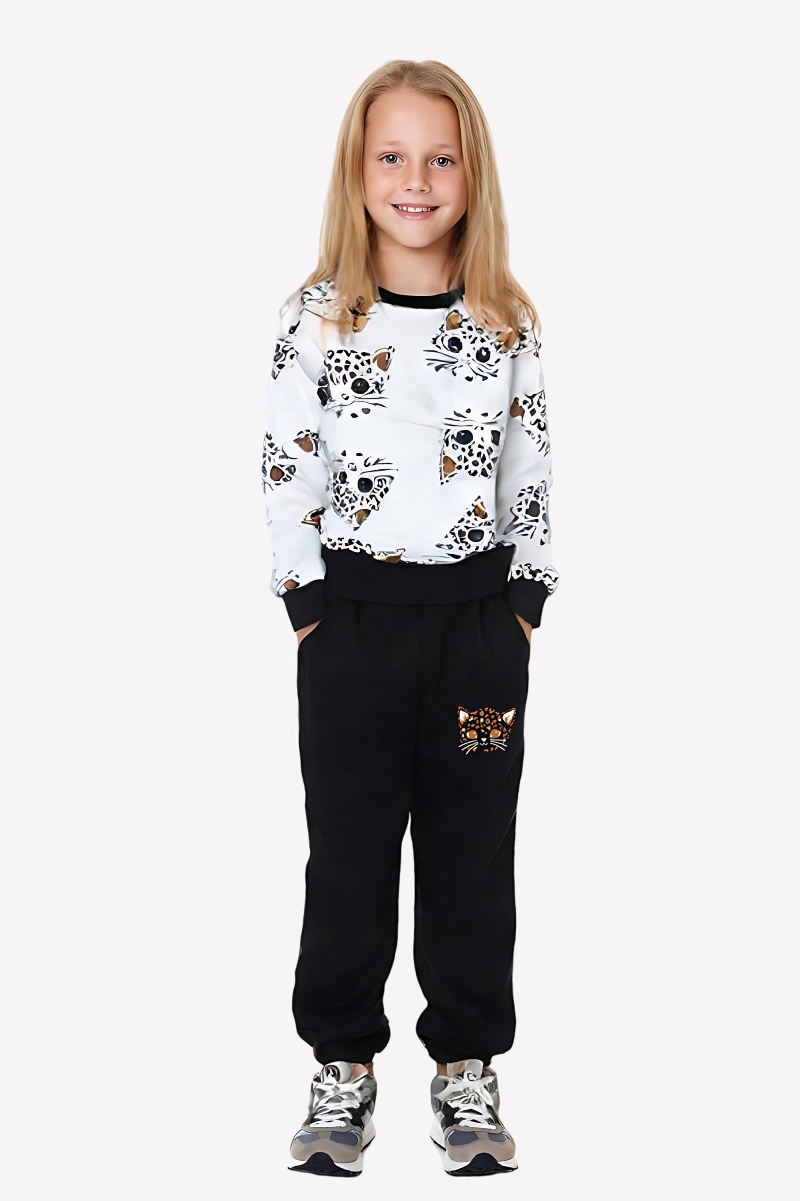  Kız Çocuk Yuvarlak Yaka Kedicik Baski Detayli Alt-üst Pijama Takimi