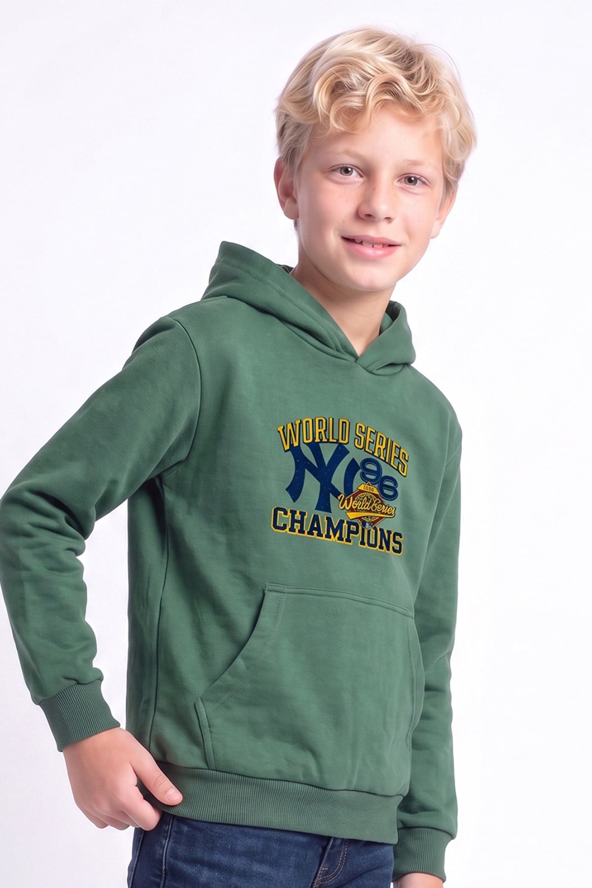 Erkek Çocuk Baskılı Kanguru Cepli Uzun Kollu Kapüşonlu Sweatshirt