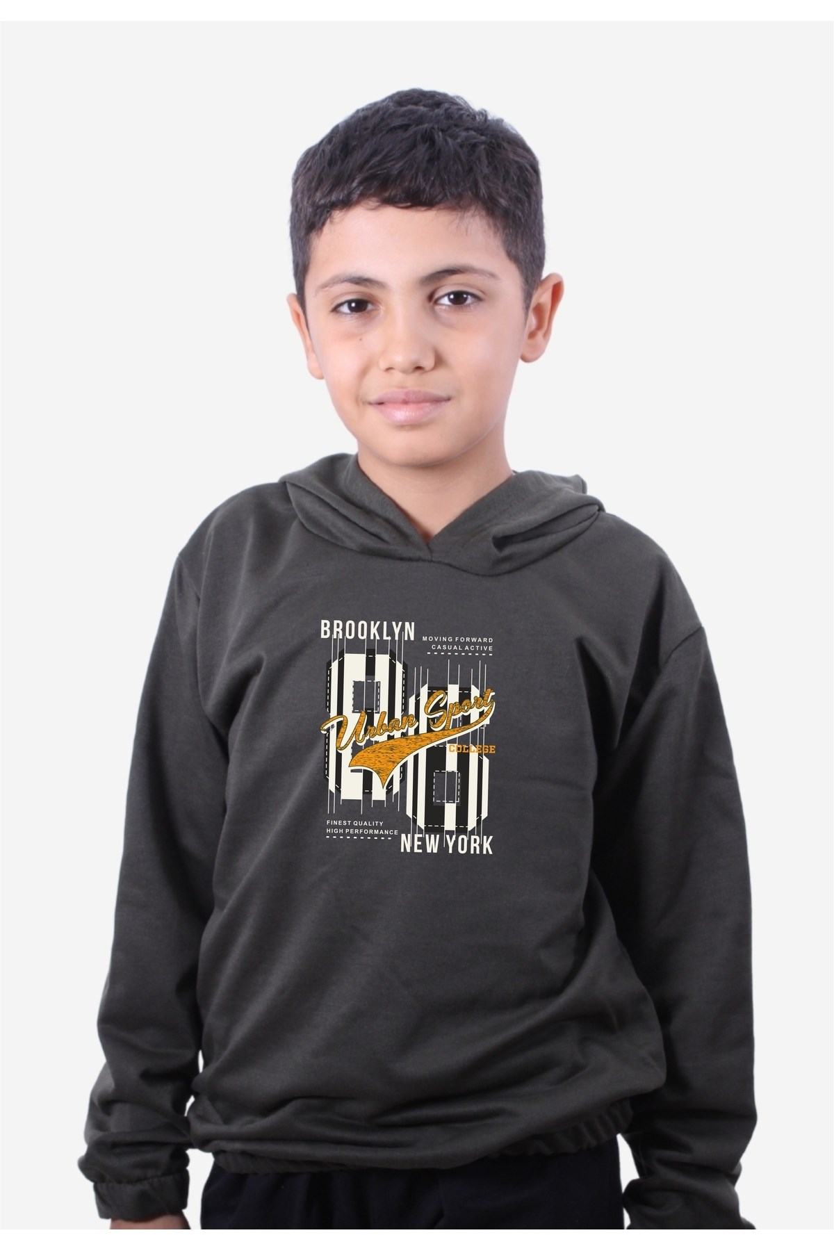 ERKEK ÇOCUK BASKILI KAPÜŞONLU-BELİ LASTİK DETAYLI SWEATSHİRT