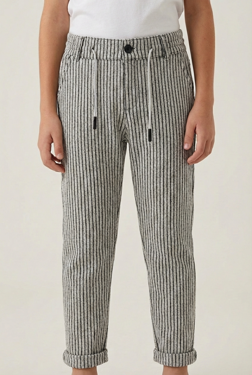 Erkek Çocuk Fitilli Siyah Rahat Kesim Pantolon