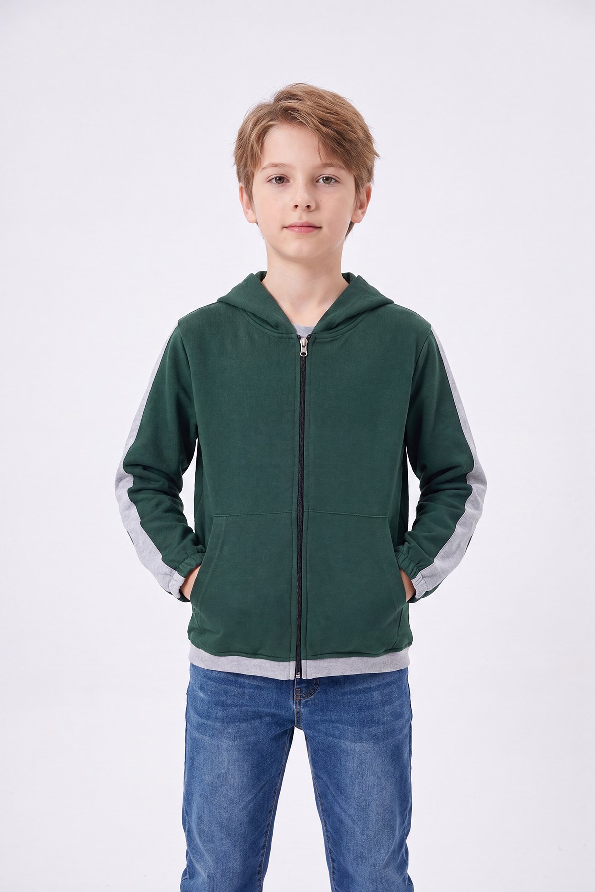Erkek Çocuk Şerit Detaylı Fermuarlı Kapüşonlu Sweatshirt