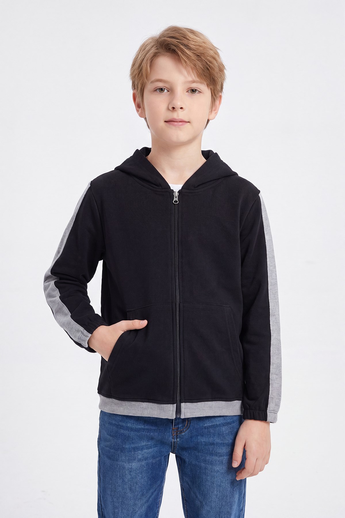 Erkek Çocuk Şerit Detaylı Fermuarlı Kapüşonlu Sweatshirt