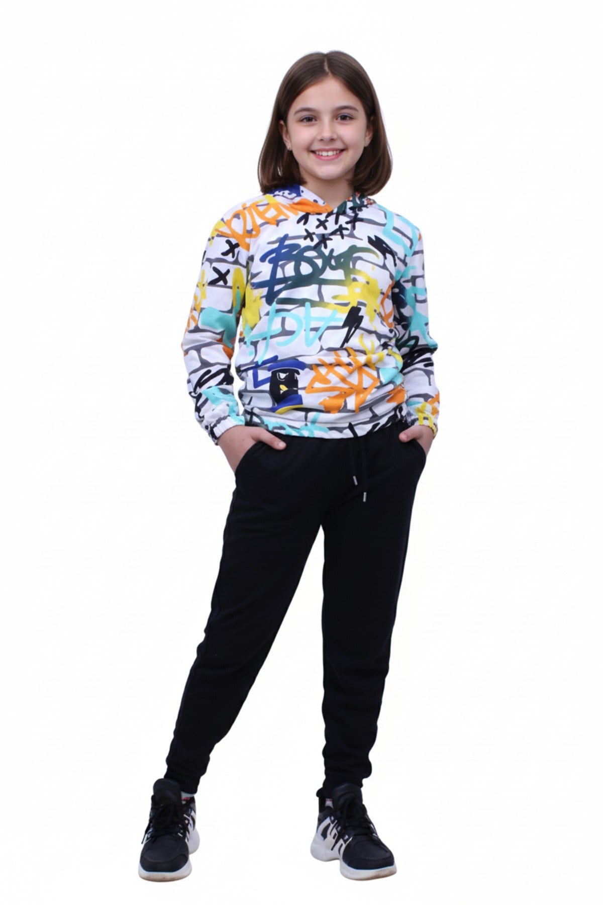 KAPÜŞONLU DESENLİ KIZ ÇOCUK ALT-ÜST EŞOFMAN TAKIMI