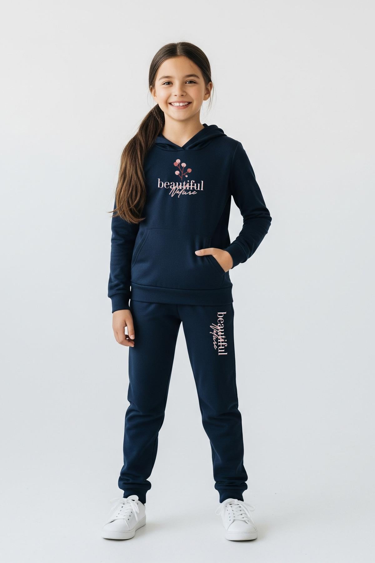 KAPÜŞONLU KANGURU CEPLİ BEAUTİFUL BASKILI KIZ ÇOCUK EŞOFMAN TAKIMI