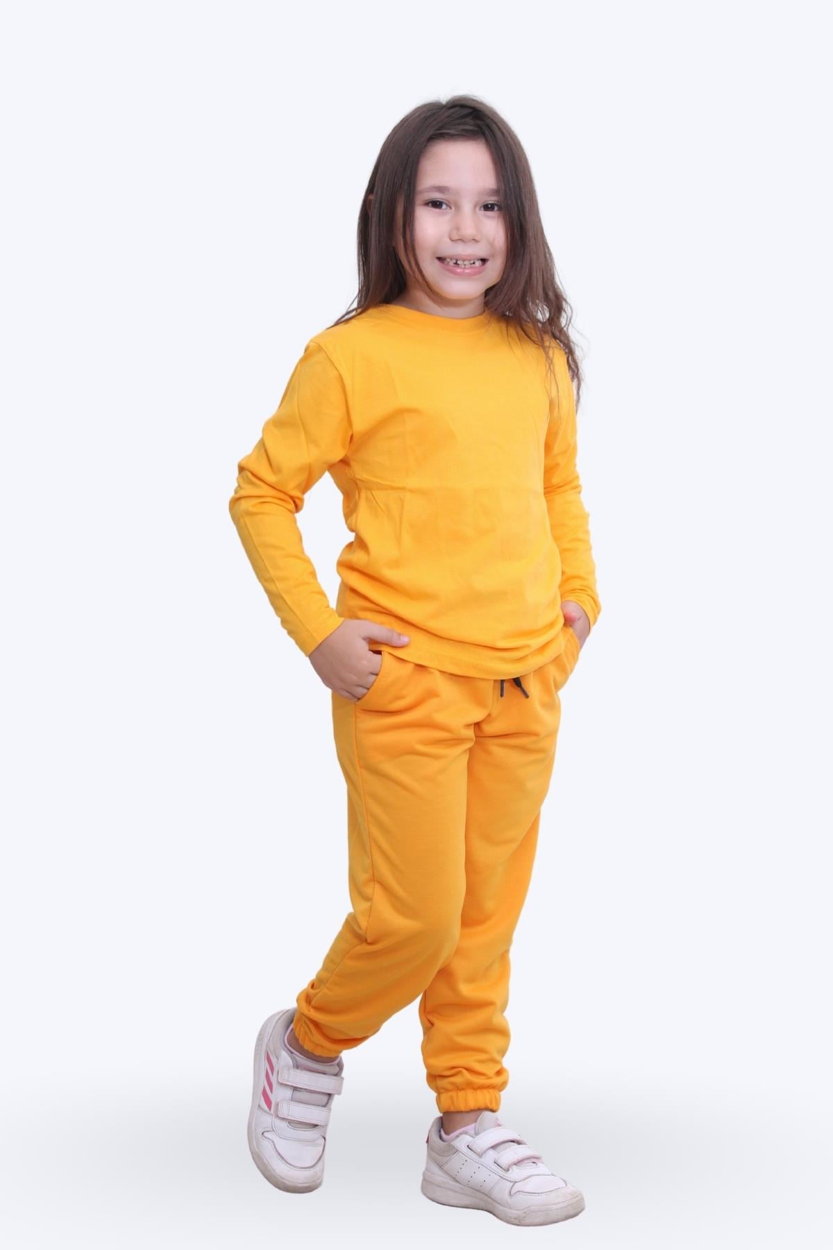 Kız Çocuk Yuvarlak Yaka Düz Baskısız Alt-üst Pijama Takimi