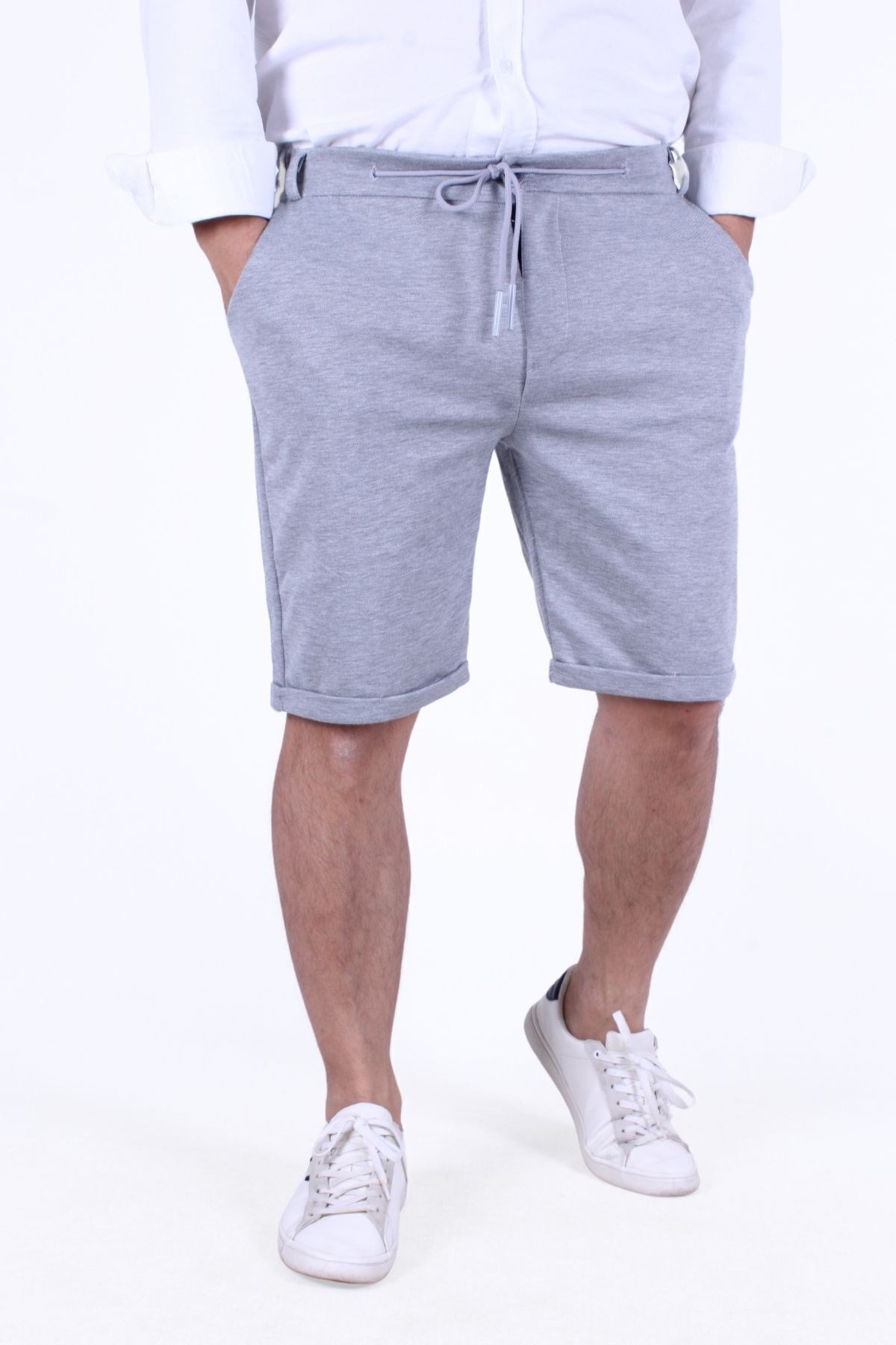 PİKE KUMAŞ LASTİKLİ BEL DETAYLI PANTALON GÖRÜNÜMLÜ ERKEK ŞORT-BERMUDA