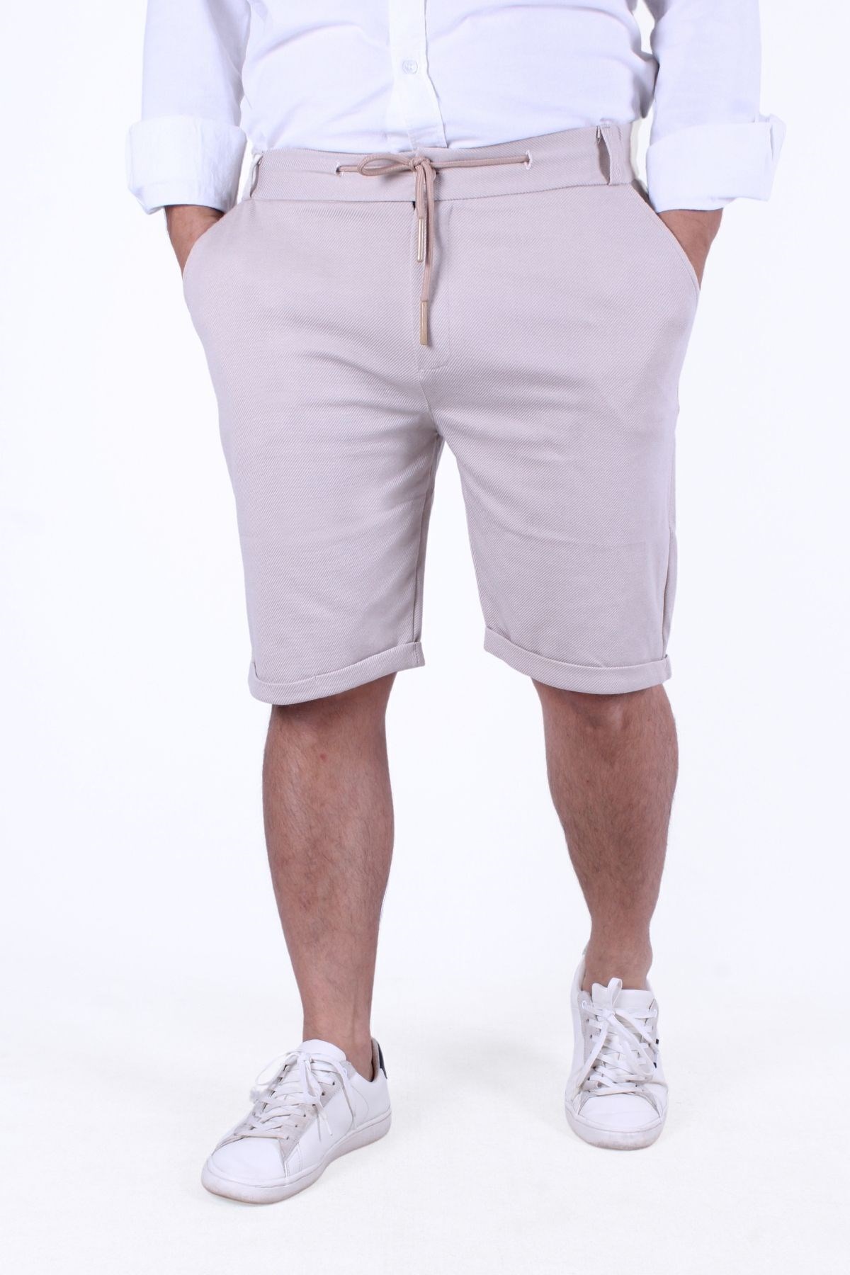 PİKE KUMAŞ LASTİKLİ BEL DETAYLI PANTALON GÖRÜNÜMLÜ ERKEK ŞORT-BERMUDA