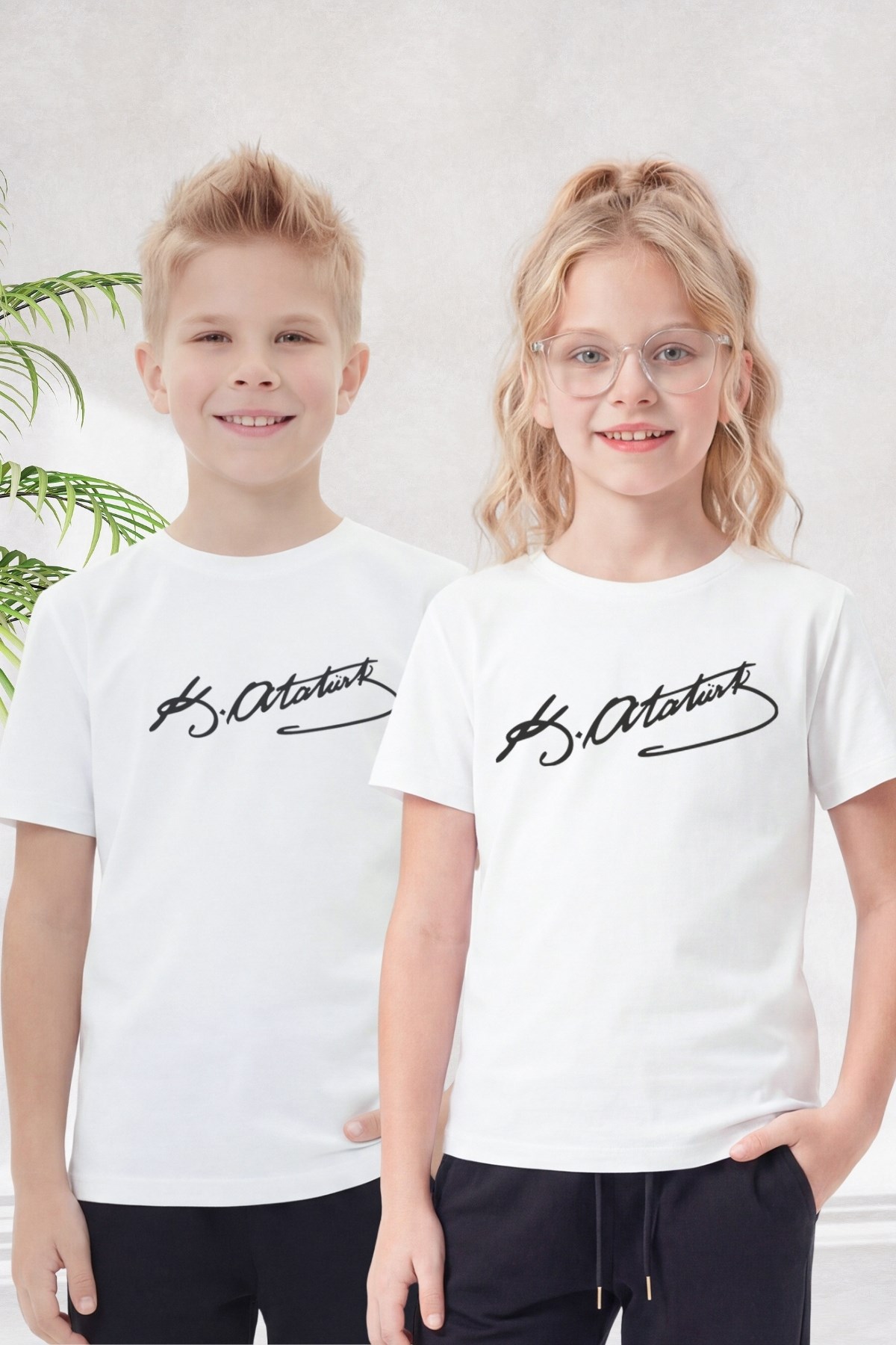 Tekli Atatürk, İmza ve Bayrak Baskı Temalı Kısa Kollu Unisex Çocuk Tişört