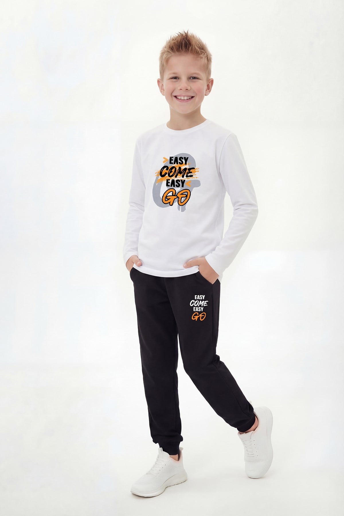 Yuvarlak Yaka Sweatshirt Paça Lastikli Eşofman Alt Baskılı Uzun Kollu Erkek Çocuk Alt Üst Takım