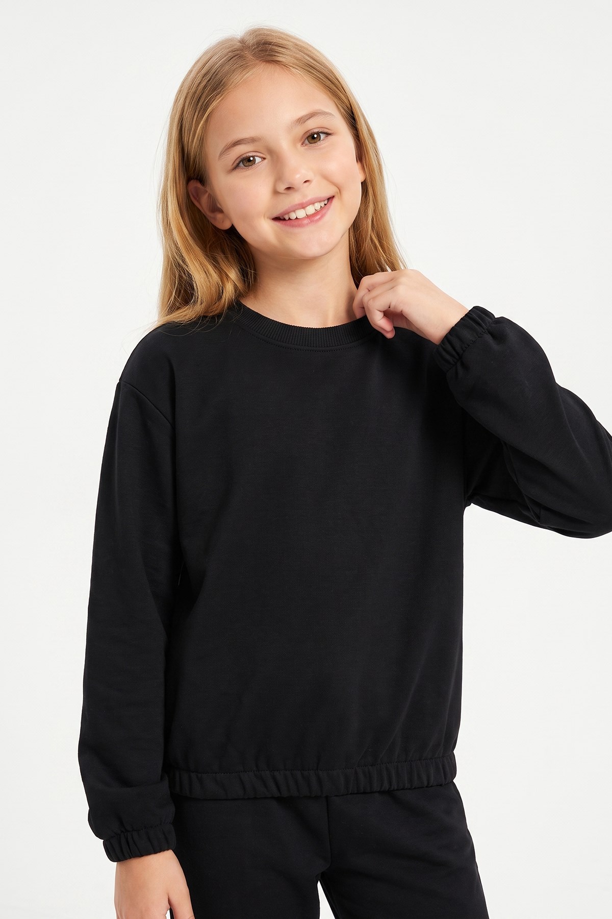 Yuvarlak Yakalı Beli Lastikli Kısa Bel Kız Çocuk Sweatshirt