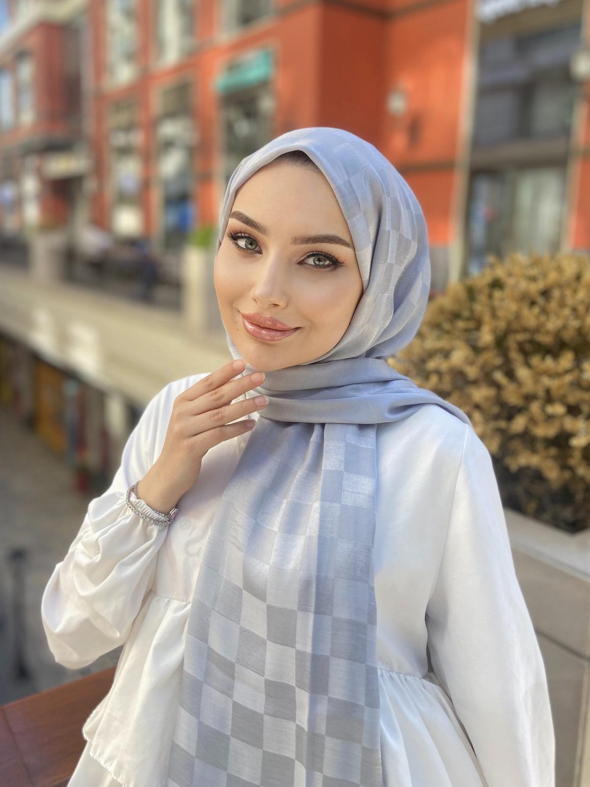 Gümüş Dama Desen İpekli Pamuk Şal