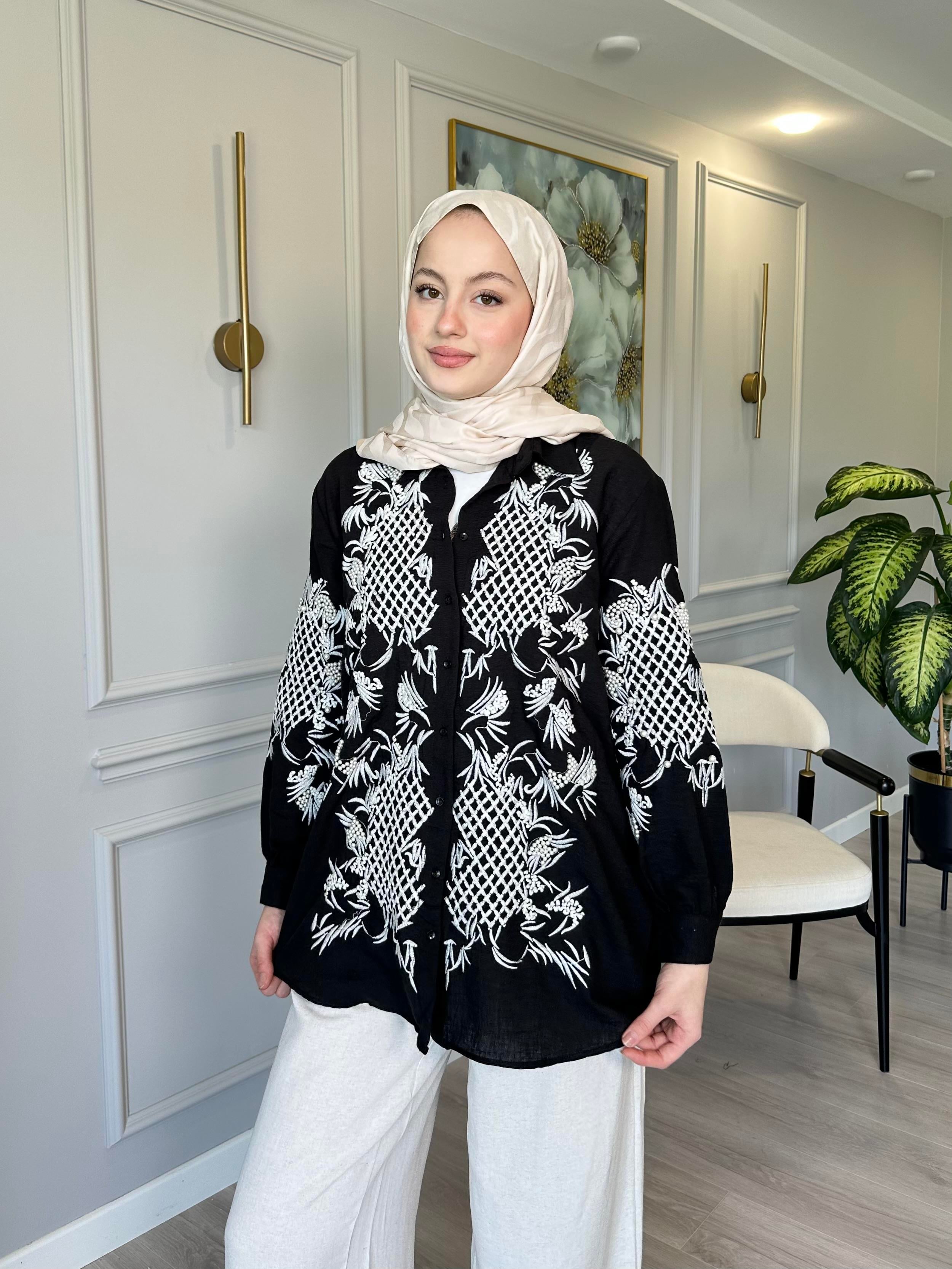 Siyah Gömlek – Keten Kumaş, Önü Nakış İşlemeli