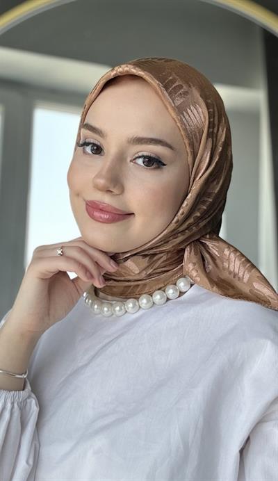 Karamel Yaprak Desen Jakar Eşarp