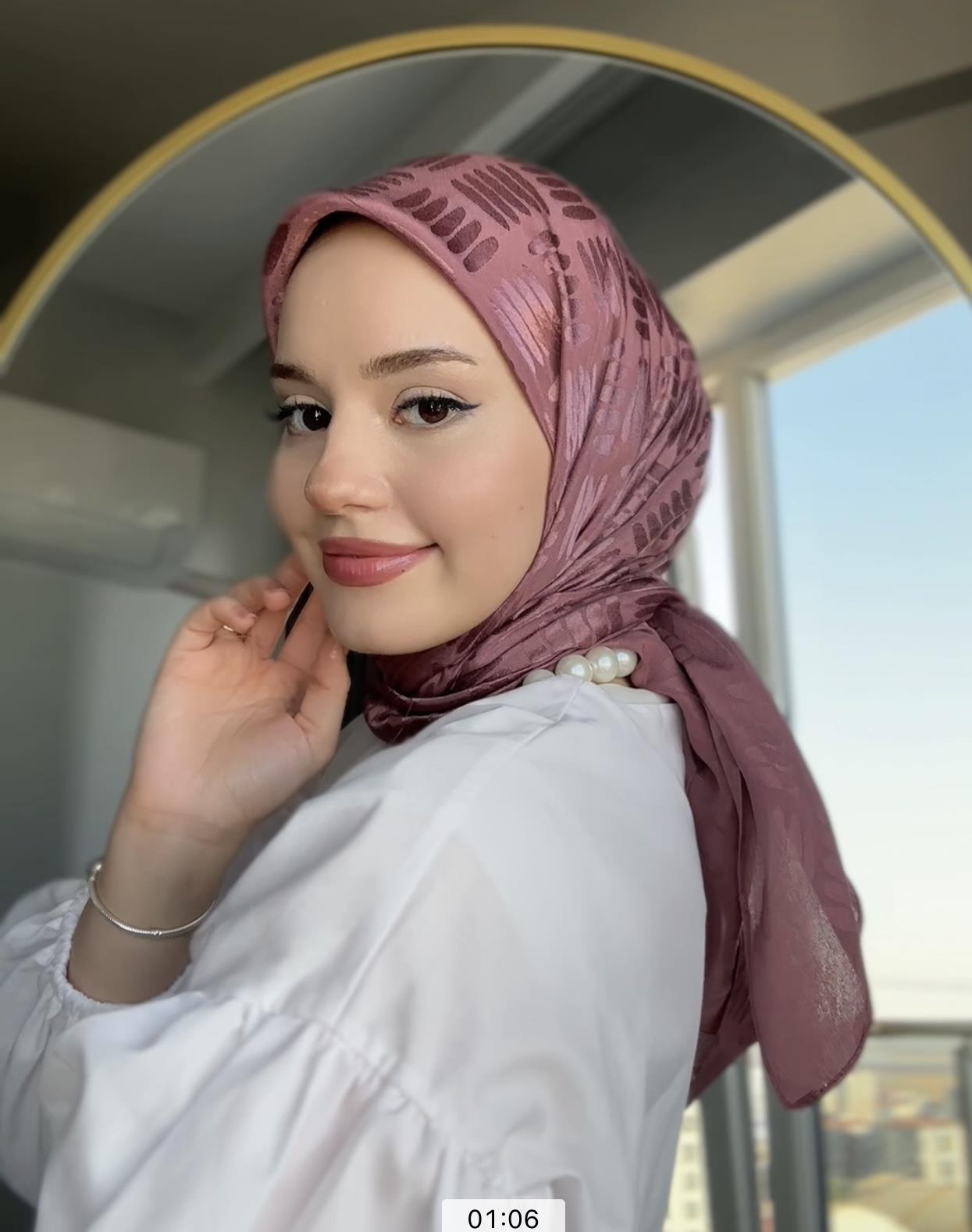 Gülkurusu Yaprak Desen Jakar Eşarp
