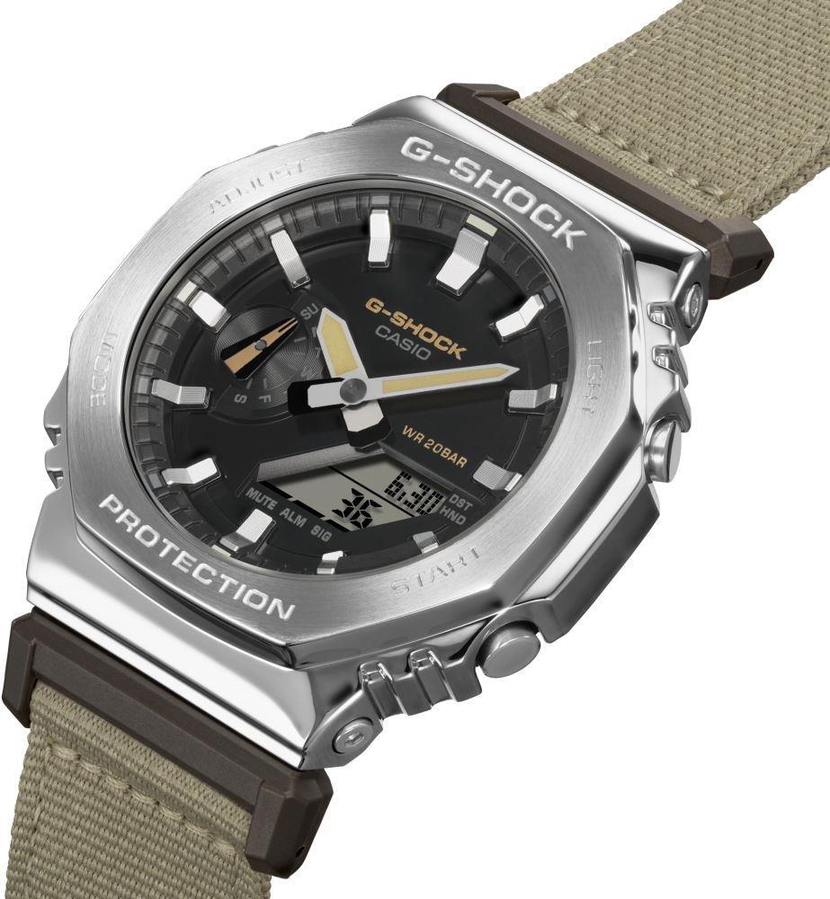 Casio G-SHOCK kol saati GM-2100C-5ADR