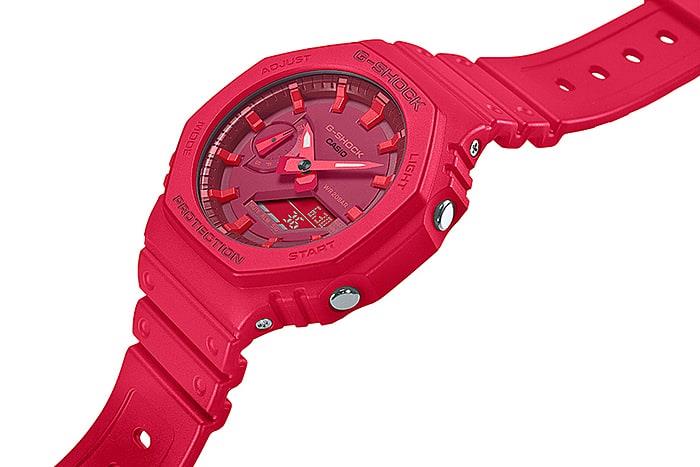 Casio GA-2100-4ADR erkek Kol Saati