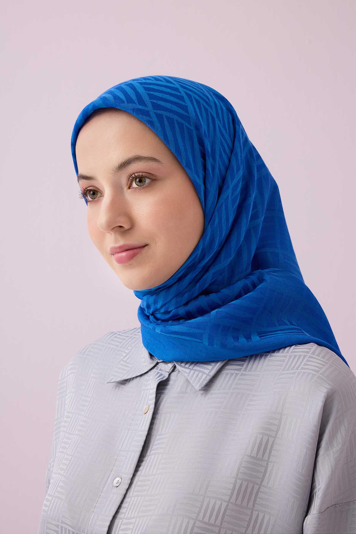 İMANNOOR İMAN KARE NAİA PAMUK EŞARP 90X90  242-4002
