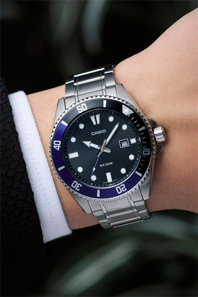 Casio MDV-107D-1A2VDF Kol Saati