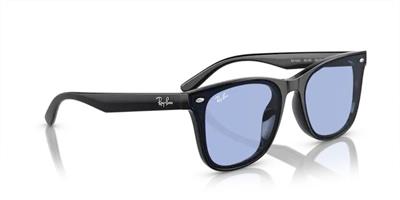 Ray-Ban güneş gözlüğü