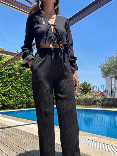 Siyah Pantolon Bluz Takım