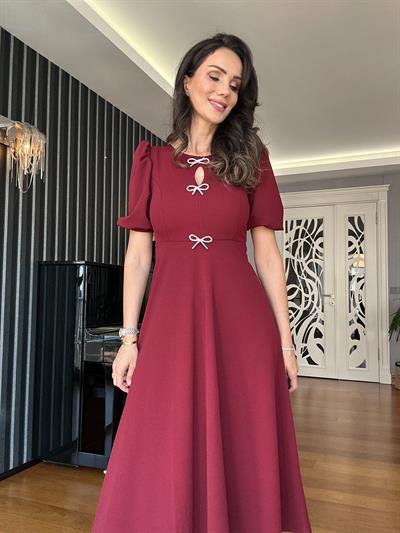Bordo Balon Kol Fiyonk Broşlu Elbise