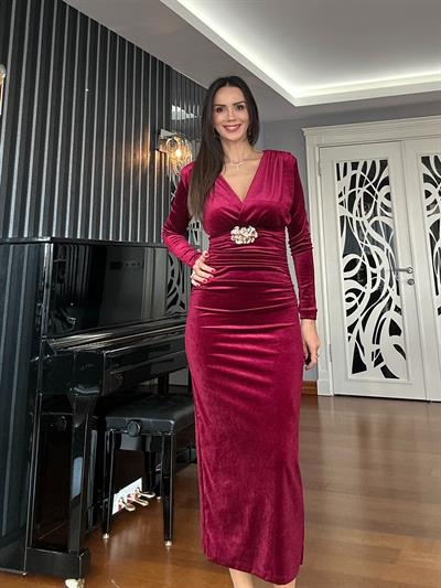 Bordo Çiçek Kemerli Uzun Kadife Elbise