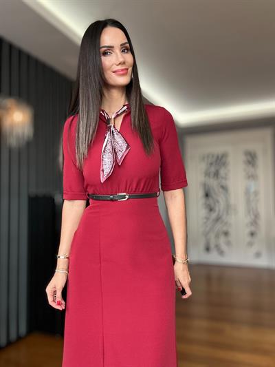 Bordo Fularlı Kemerli Elbise