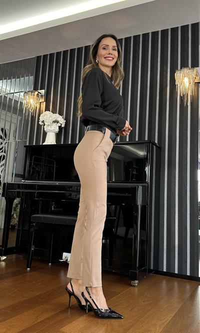 Camel Dar Kesim Kemerli Pantolon