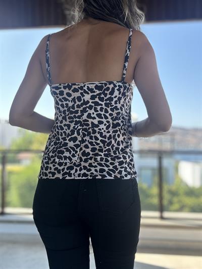 Degaje Yaka Askılı Leopar Bluz