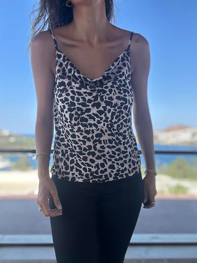 Degaje Yaka Askılı Leopar Bluz