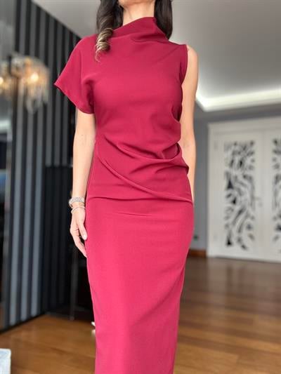 Drape Detaylı Yırtmaçlı Bordo Elbise
