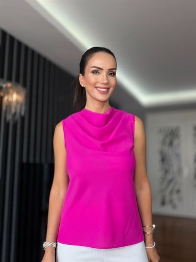 Fuşya Degaje Yaka Kolsuz Bluz