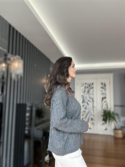 Gri Fermuarlı Saç Örgü Triko Kazak