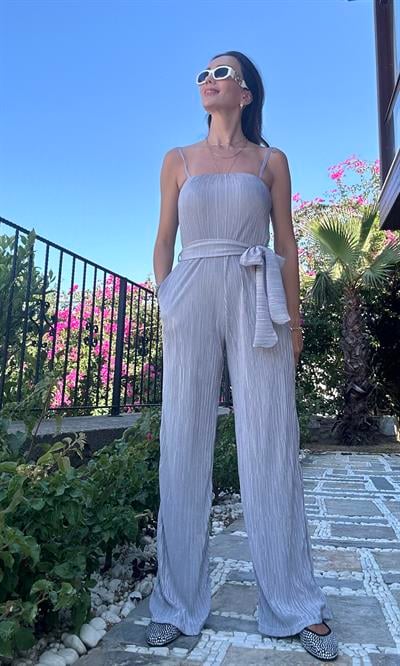 Gri Saten Dokulu Askılı Tulum
