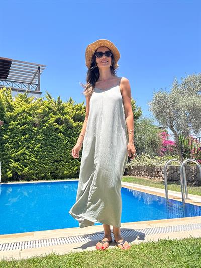 Haki Yeşili Askılı Tencel Elbise