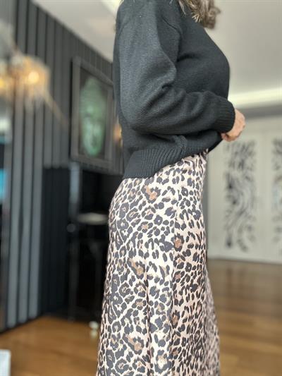 Kahverengi Leopar Desenli Saten Etek