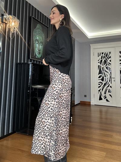 Kahverengi Leopar Desenli Saten Etek
