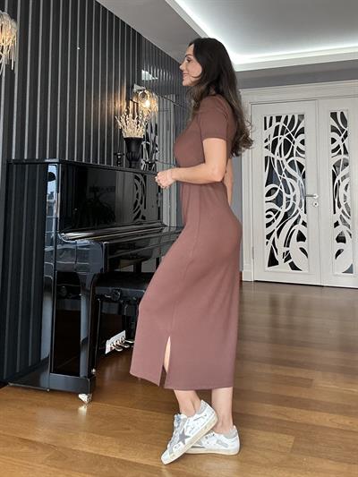 Kahverengi Yandan Bağlamalı Modal Elbise