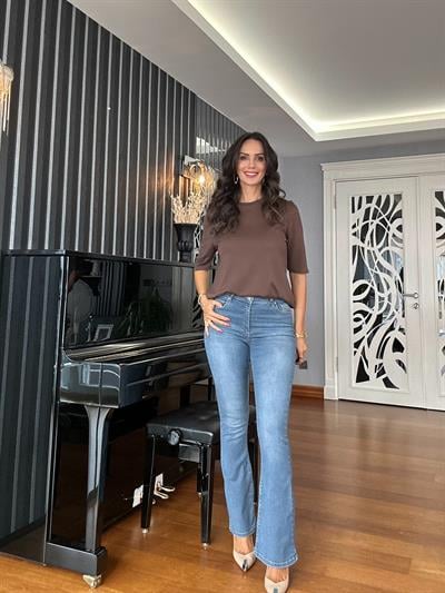 Mavi Likralı Flare Kot Pantolon