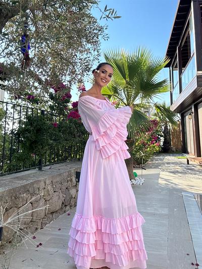 Pembe Çıkabilen Çiçek Broşlu Etek Bluz Takım