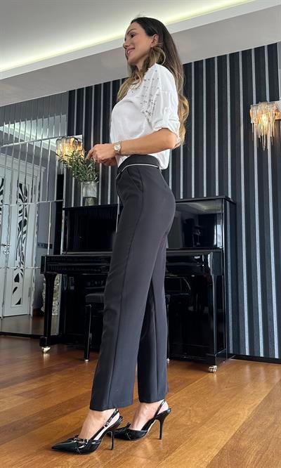 Siyah Beli Zincirli Pantolon