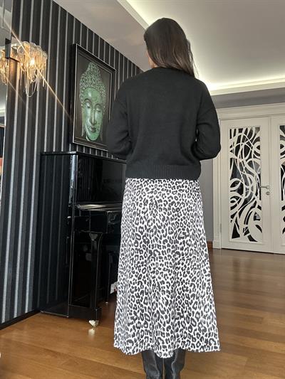 Siyah Gri Leopar Desenli Saten Etek