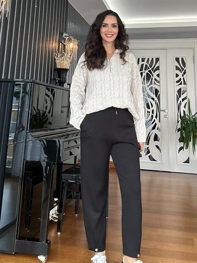 Siyah Likralı Beli Lastikli Paçası Düğmeli Modal Pantolon
