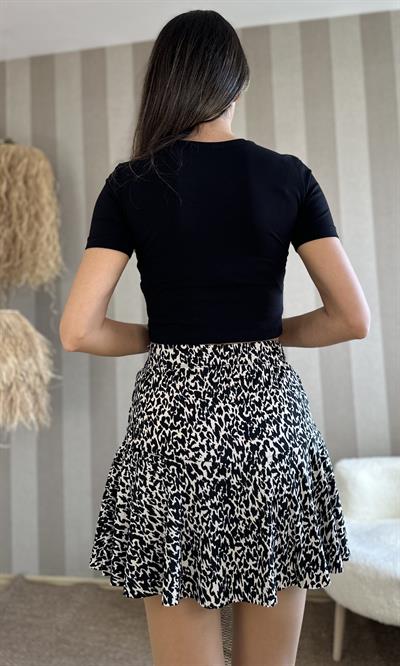 Siyah Pamuklu Crop Tişört