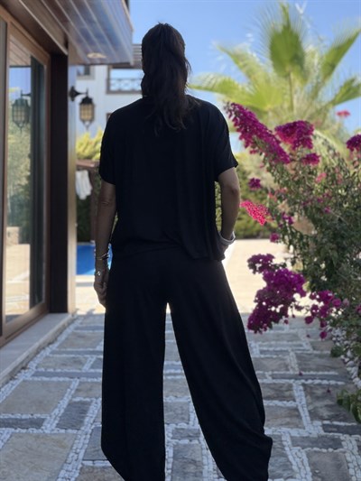 Siyah Pileli Modal Şalvar Pantolon Bluz Takım