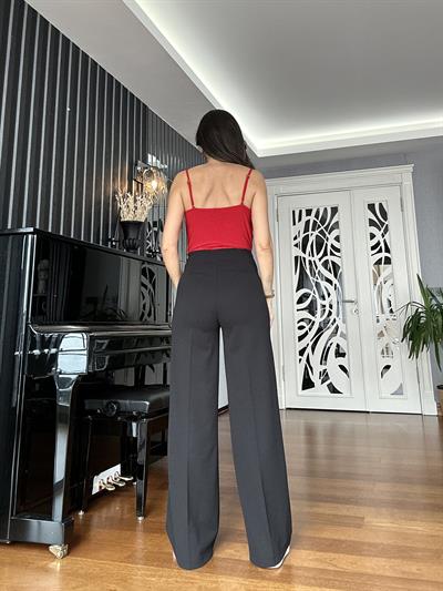 Siyah Yüksek Bel Geniş Kesim Pantolon