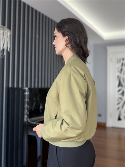 Yeşil Su Geçirmez Bomber Mont
