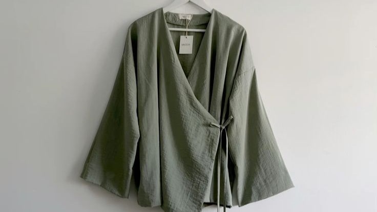 Kadın Kimono Tunik Nedir? Nasıl Kombinlenir?