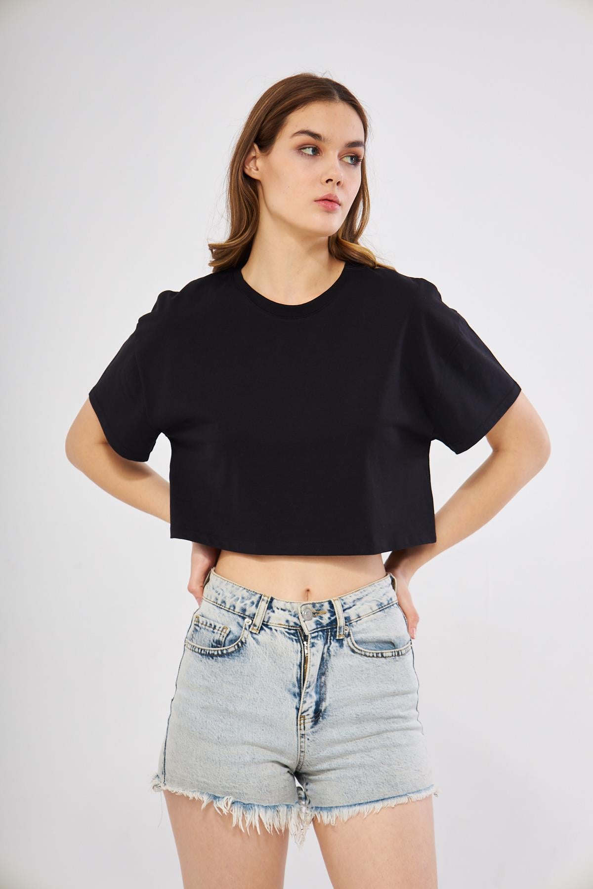 Oversize siyah crop t-shirt - Charamela