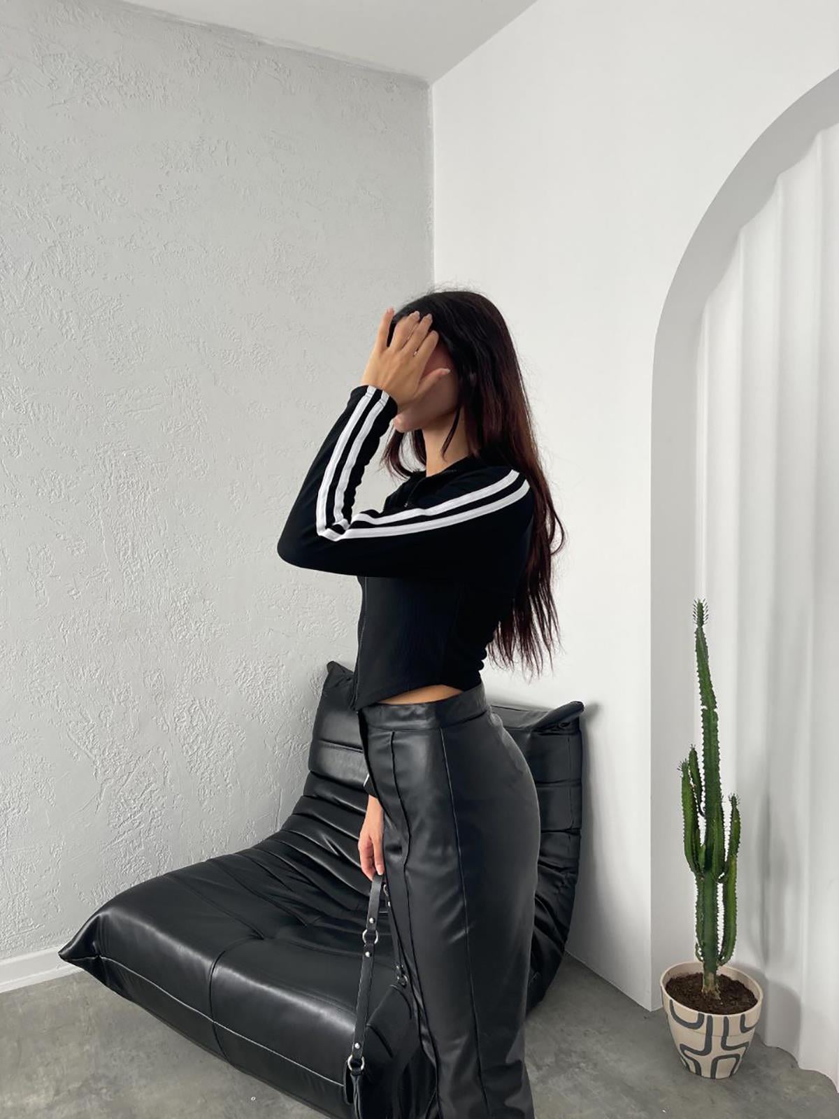 Siyah ottoman fitilli kumaş kolları şeritli sweatshirt -bgs28 - Charamela